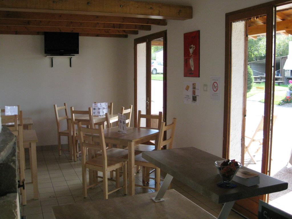 Camping Porte Des Vosges บุลเญวิลล์ ภายนอก รูปภาพ